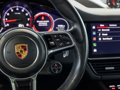 Used 2023 Porsche Cayenne Coupe AWD/4WD image 32