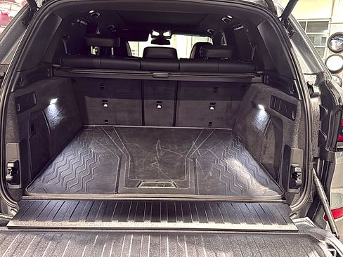 Used 2026 BMW X5 xDrive40i w/ M Sport Package image 9