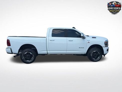Used 2026 RAM 2500 Laramie AWD/4WD image 6