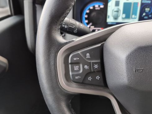 Used 2024 Ford Bronco Wildtrak image 28