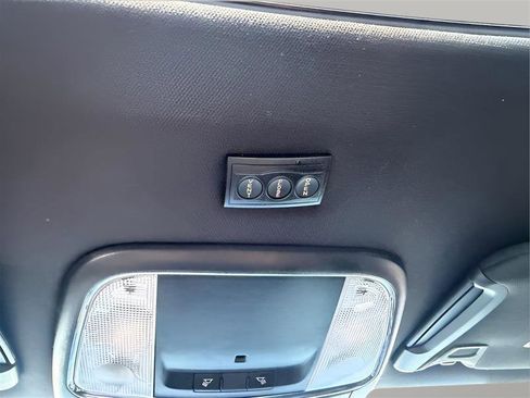 Used 2014 Chrysler 300 RWD image 53