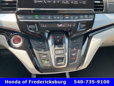 Certified 2026 Honda Odyssey Touring image 26