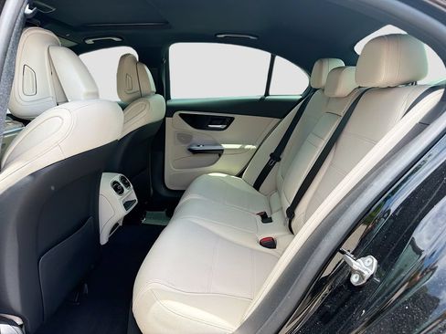 Used 2022 Mercedes-Benz C 300 Sedan w/ Pinnacle Trim Package image 21