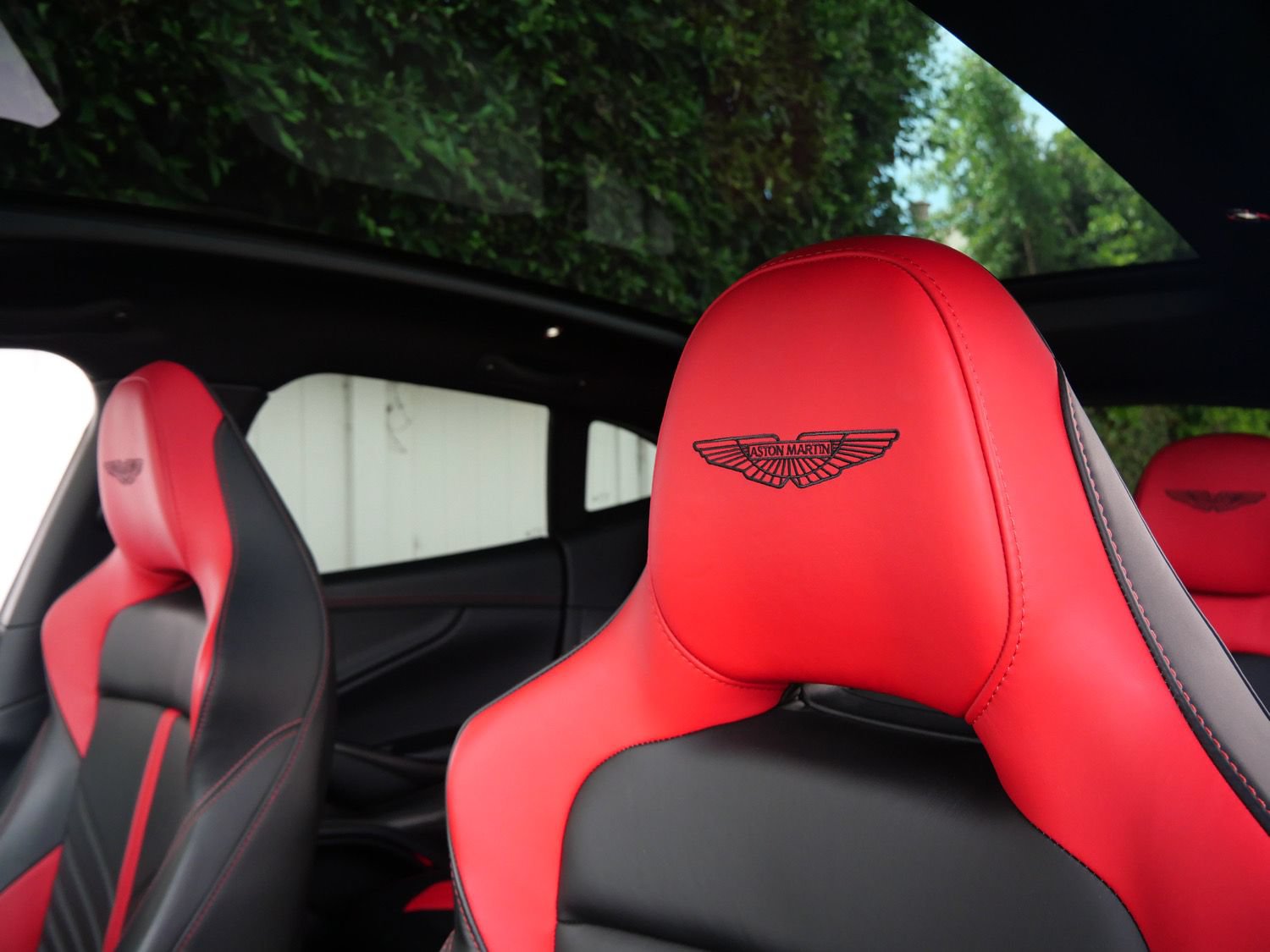 Used 2024 Aston Martin DBX 707 AWD/4WD image 5