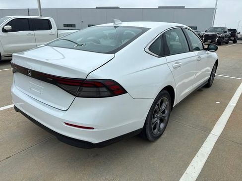 Used 2024 Honda Accord EX image 7
