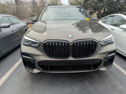 Certified 2023 BMW X5 sDrive40i w/ M Sport Package image 2