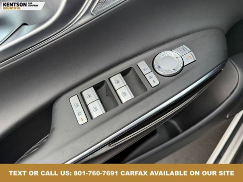 Used 2025 Genesis GV70 2.5T image 23