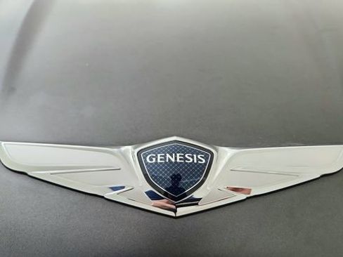 Used 2024 Genesis G80 image 16