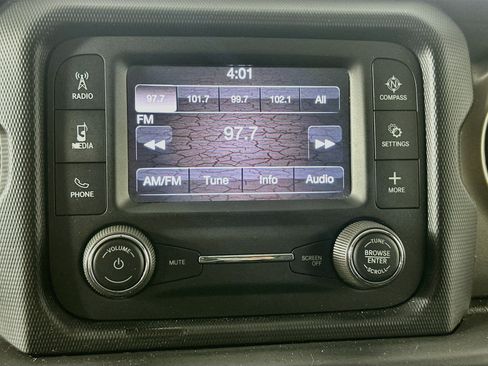 Used 2019 Jeep Wrangler Unlimited Sport S AWD/4WD image 21