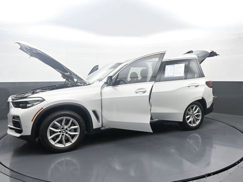 Used 2020 BMW X5 xDrive40i w/ Convenience Package image 40