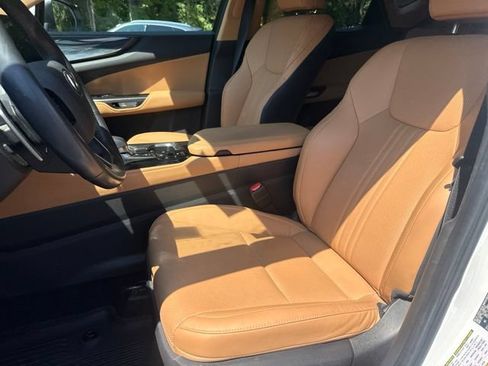 Used 2025 Lexus NX 250 FWD w/ Accessory Package (2T) image 12