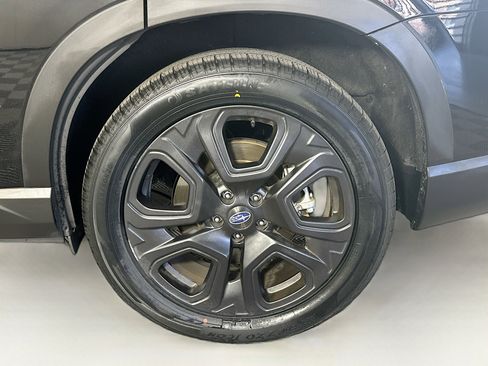 Used 2024 Subaru Ascent Onyx Edition AWD/4WD image 11
