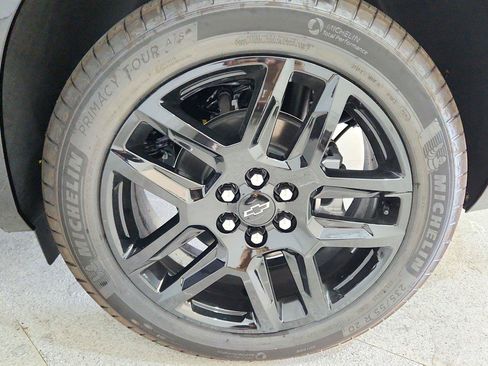 Used 2025 Chevrolet Blazer RS AWD/4WD image 50