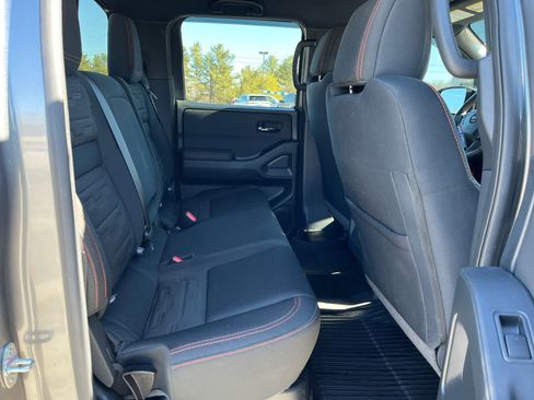 Used 2024 Nissan Frontier PRO-4X w/ Off-Road Protection Package image 27