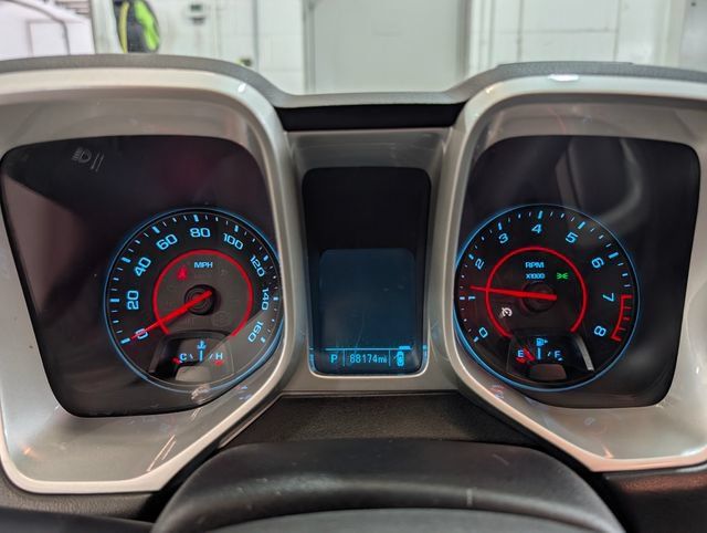 Used 2012 Chevrolet Camaro LS RWD image 19
