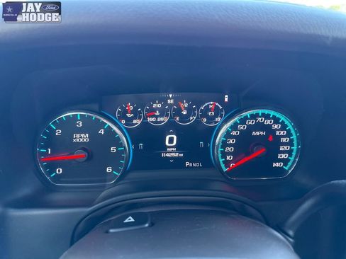 Used 2017 GMC Yukon SLT AWD/4WD image 5