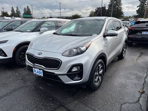 Used 2020 Kia Sportage LX AWD/4WD image 1