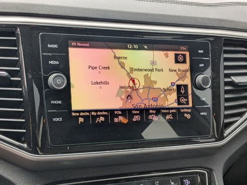 Used 2019 Volkswagen Atlas SEL Premium image 17