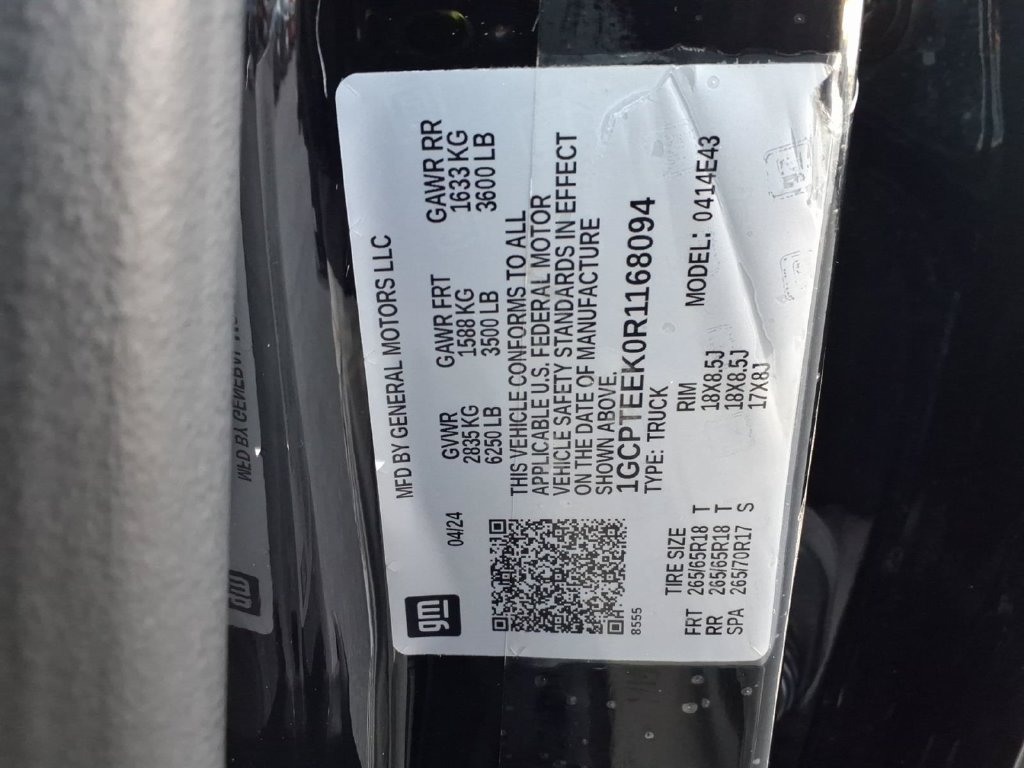 Certified 2024 Chevrolet Colorado Trail Boss w/ Advanced Trailering Package AWD/4WD image 22