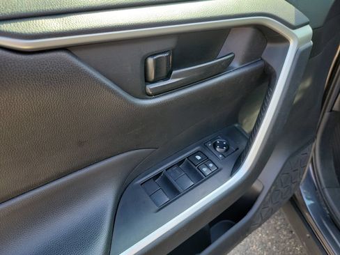 Used 2024 Toyota RAV4 LE AWD/4WD image 24