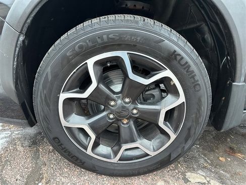 Used 2013 Subaru Crosstrek 2.0i Premium image 18