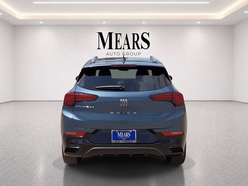 Used 2024 Buick Encore GX Sport Touring FWD image 4