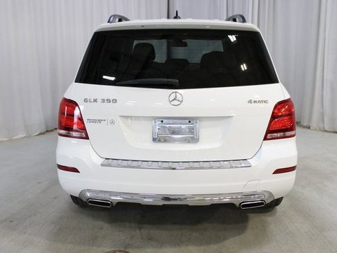 Used 2015 Mercedes-Benz GLK 350 4MATIC image 5