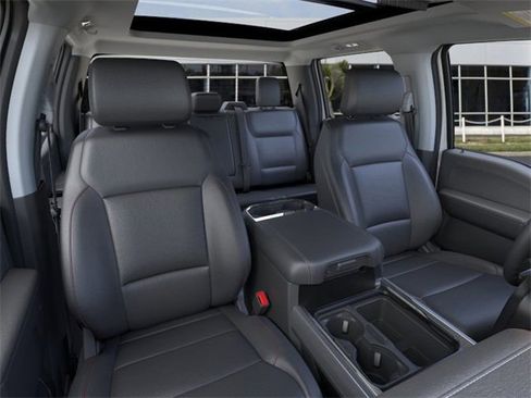 New 2026 Ford F250 Lariat w/ Black Appearance Package image 10