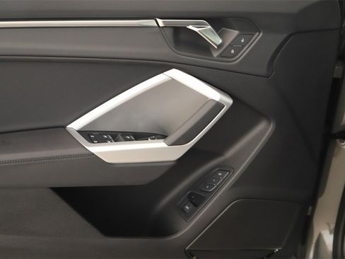 New 2025 Audi Q3 2.0T Premium image 23