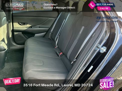 Used 2025 Hyundai Elantra SEL image 18
