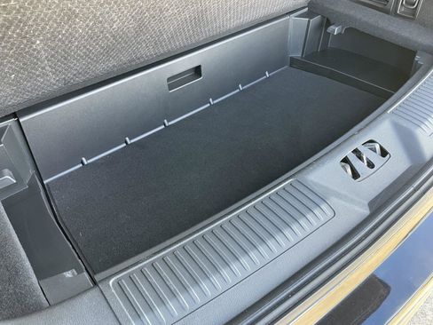 Used 2023 Lincoln Aviator AWD w/ Premium Package image 44