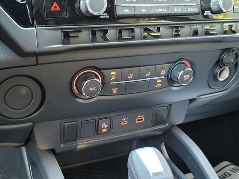 New 2026 Nissan Frontier SV w/ Tow Package image 18