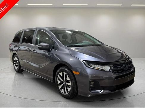 Used 2025 Honda Odyssey EX-L image 1