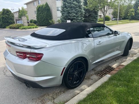 Used 2019 Chevrolet Camaro LT image 6