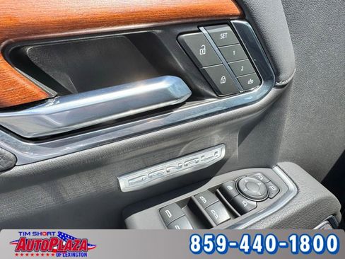 Used 2023 GMC Sierra 1500 Denali w/ Denali Reserve Package AWD/4WD image 56