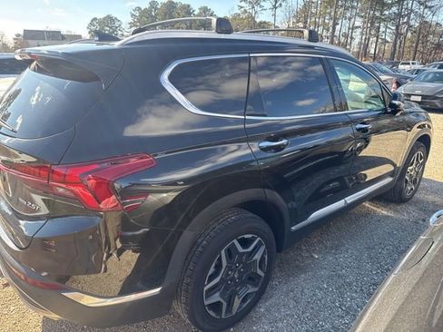 Used 2023 Hyundai Santa Fe Limited image 10