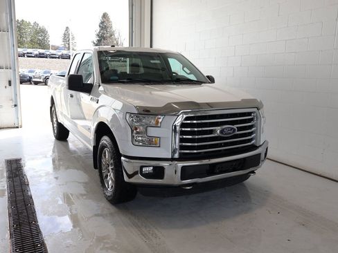 Used 2016 Ford F150 XLT w/ XTR Package image 2
