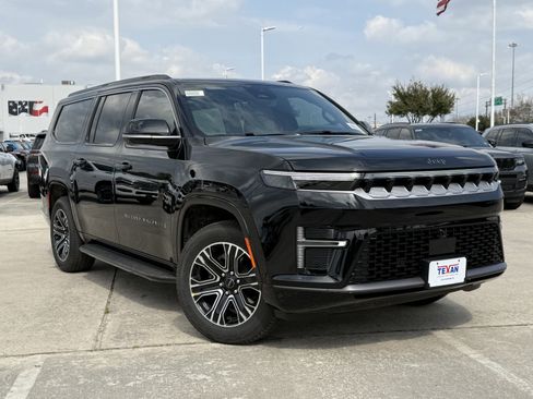 New 2026 Jeep Grand Wagoneer L 2WD w/ Premium Group I image 2