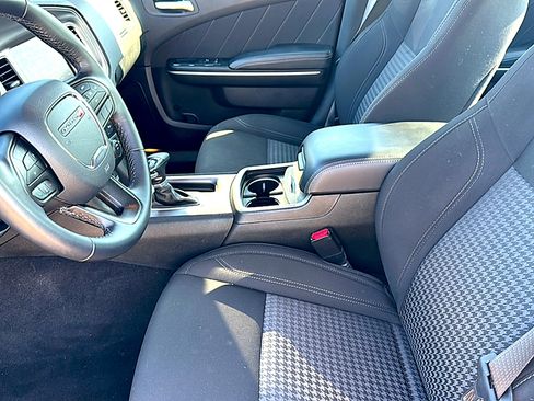 Used 2023 Dodge Charger SXT image 13