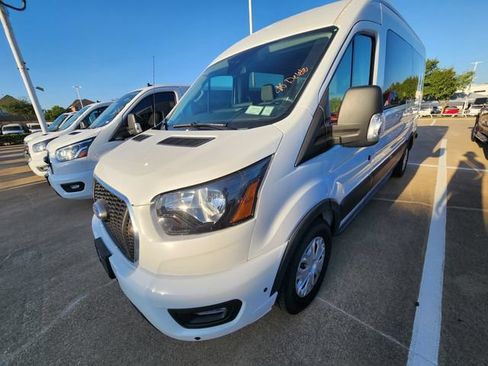 Used 2024 Ford Transit 350 XLT RWD image 3