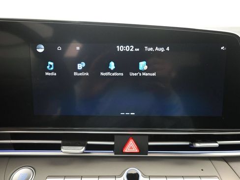 Certified 2024 Hyundai Elantra SEL FWD image 15