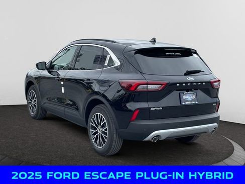 New 2025 Ford Escape SE w/ PHEV Premium Package image 3