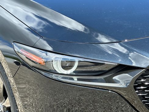New 2026 MAZDA MAZDA3 2.5 Turbo Sedan w/Premium Plus image 31
