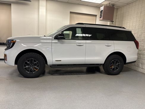 New 2025 Ford Expedition Tremor image 15