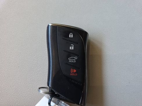 Used 2023 Lexus RZ 450e Premium w/ Technology Package AWD/4WD image 34