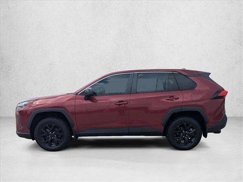 Used 2024 Toyota RAV4 LE FWD image 8