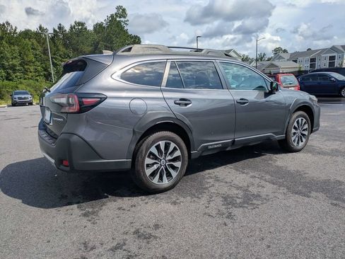Certified 2024 Subaru Outback Limited AWD/4WD image 4
