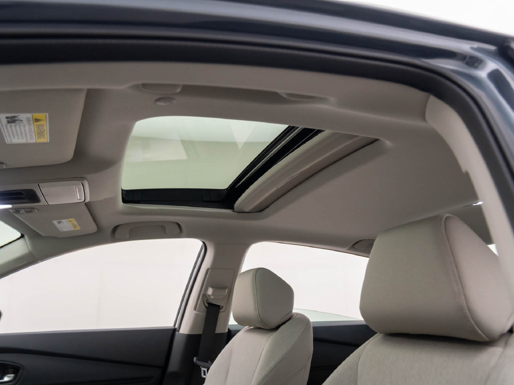 Used 2026 Honda Accord SE image 18
