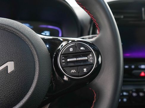 Used 2024 Kia Soul GT-Line w/ GT-Line Technology Package FWD image 26