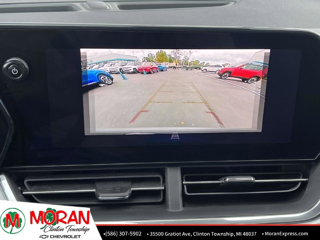Certified 2024 Chevrolet Trax LT w/ Sunroof Package FWD image 24